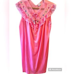Beautiful Vintage Vivid Coral Nylon and Lace Nightgown by Bernette.  Size = M